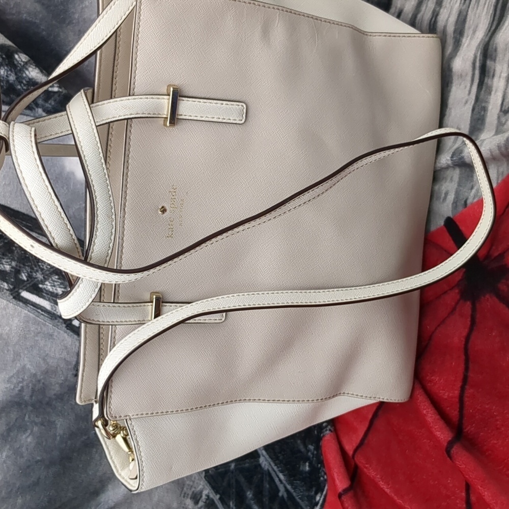 Kate Spade two-tone purse - Picture 3 of 14